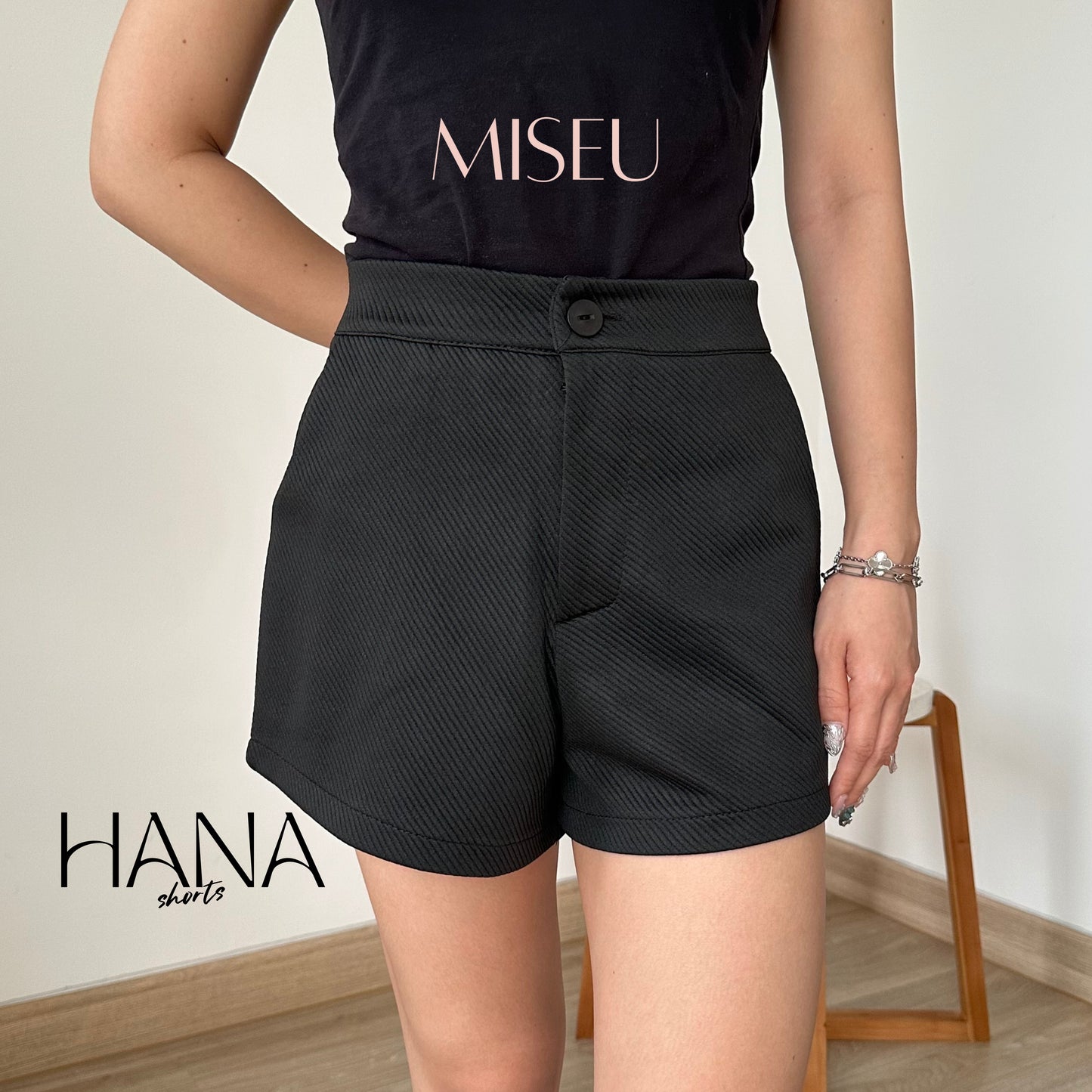 Hana Short Pants